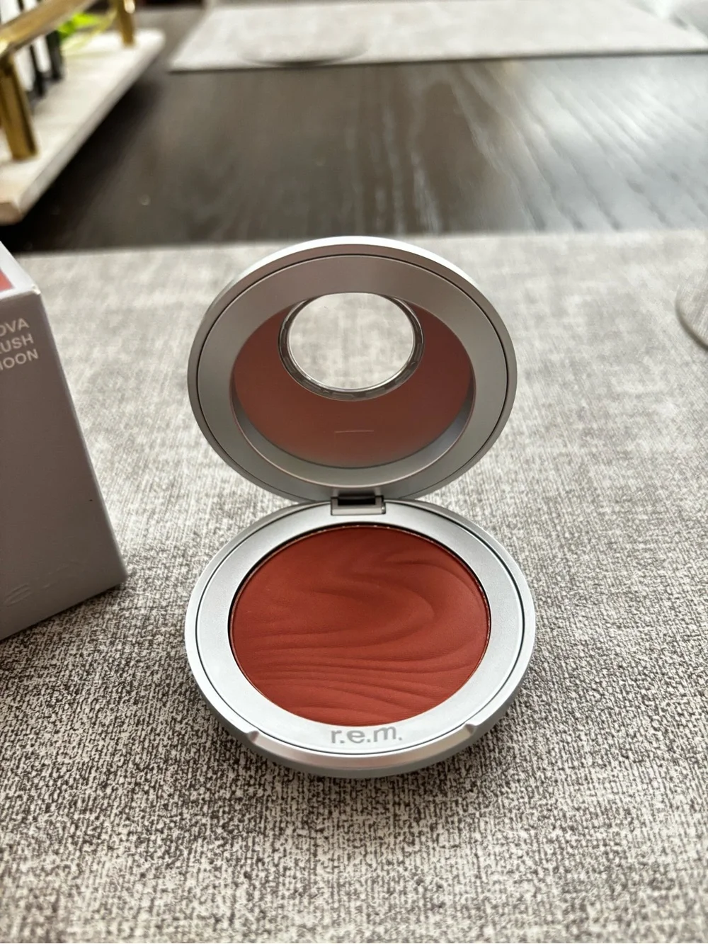 r.e.m. beauty Hypernova Satin Matte Blush FULL SIZE New - Picture 2 of 8